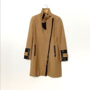 Via Spiga Camel coat with trim detail sz 4